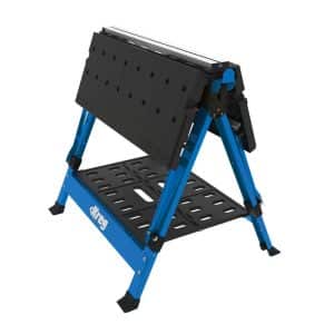 אין לך סדנה? אין בעיה! מרכז הפרויקטים הנייד מתקפל תוך שניות בודדות ואפשר לאחסן אותו בכל פינה. קח את שטח העבודה המקצועי שלך איתך לכל מקום, ותיהנה משולחן עבודה יציב שיכול לשאת מעל 158 ק"ג.