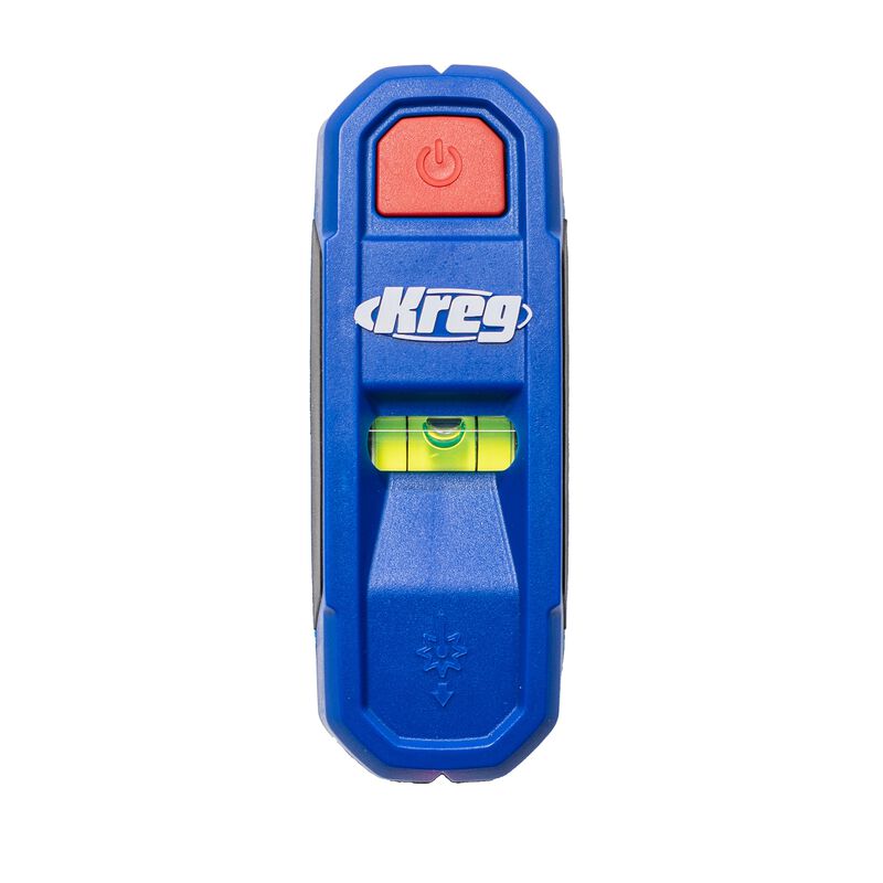 Alt Text (פונקציה וטכנולוגיה): "מאתר קורות מגנטי Kreg LASER-MARK™ (KMM1000LZ), המצמיד עצמו לקיר ומקרין קו לייזר אנכי לסימון מדויק.
